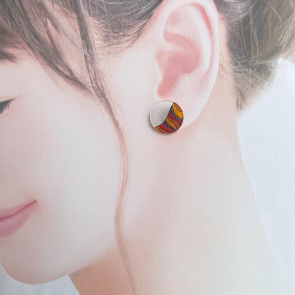 大地色系圓款耳釘